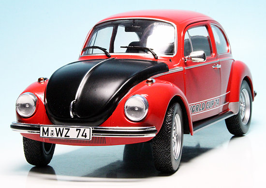 VW Beetle 1303 - red